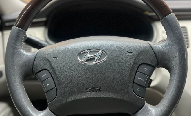 Hyundai AZERA GLS 3.3 V6 24V 4p Aut. 2009 Gasolina-6