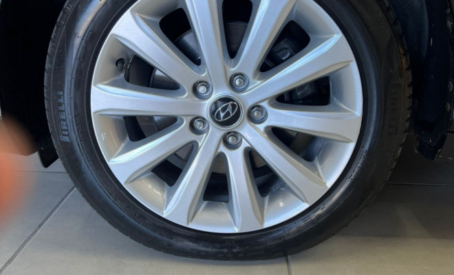 Hyundai AZERA GLS 3.3 V6 24V 4p Aut. 2009 Gasolina-10