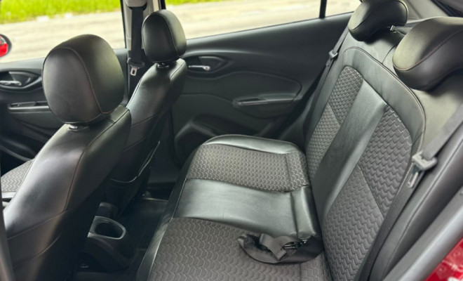 GM - Chevrolet ONIX HATCH LTZ 1.4 8V FlexPower 5p Mec. 2017 Flex-9