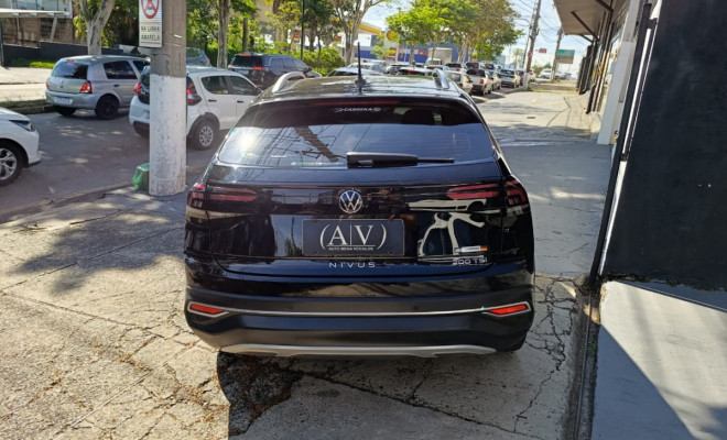 VW - VolksWagen Nivus Highline 1.0 200 TSI Flex Aut. 2024 Flex-4