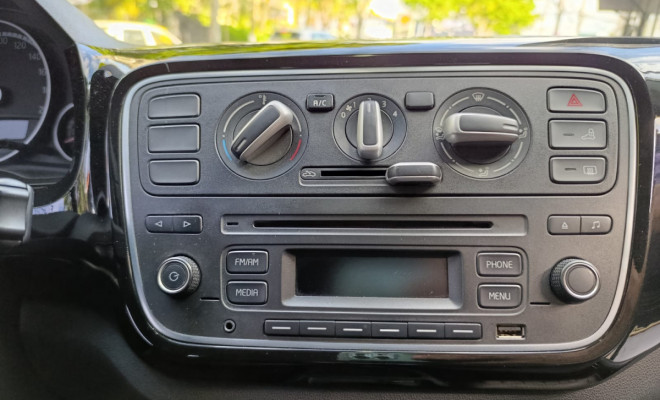 VW - VolksWagen up! cross 1.0 T. Flex 12V 5p 2017 Flex-9