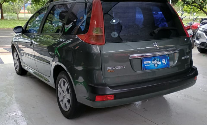 Peugeot 207 SW XR 1.4 Flex 8V 5p 2011 Flex-2