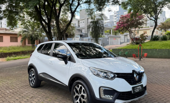 Renault CAPTUR Intense 2.0 16V Flex 5p Aut. 2020 Flex