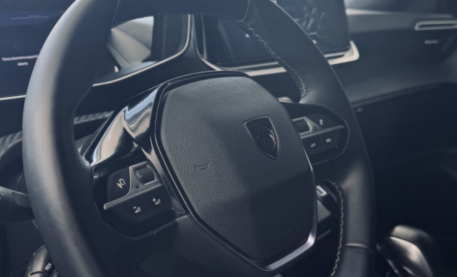 Peugeot 2008 GT 1.0 Turbo Flex 5p Aut. 2025 Flex-4