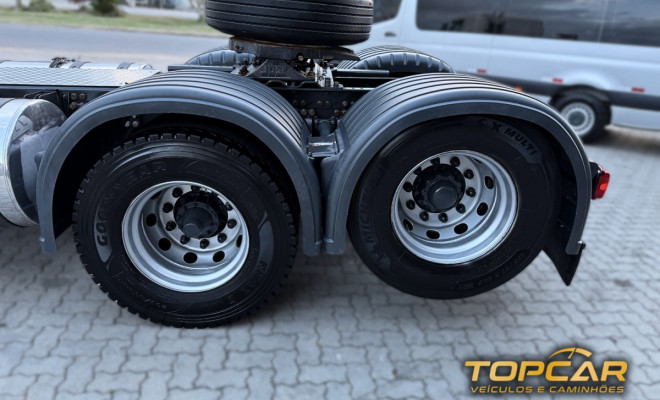 SCANIA R-420 A 4x2 HIG. 3-Eixos/A 6x2 2p (die.) 2010 Diesel-14