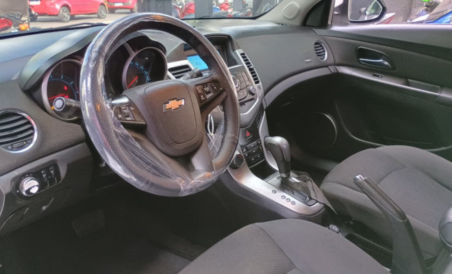 GM - Chevrolet CRUZE LT 1.8 16V FlexPower 4p Aut. 2012 Flex-4