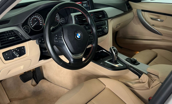 BMW 320iA Modern TB 2.0 4p 2018-1