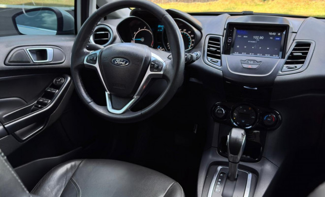 Ford Fiesta TIT./TIT.Plus 1.6 16V Flex Aut. 2017 Flex-6