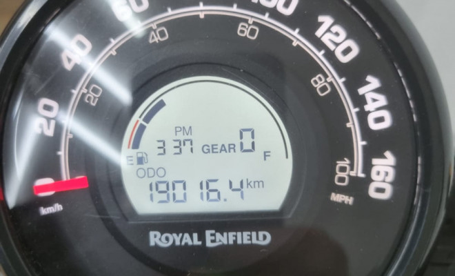 Royal Enfield Scram 411 EFI 2024 Gasolina-4
