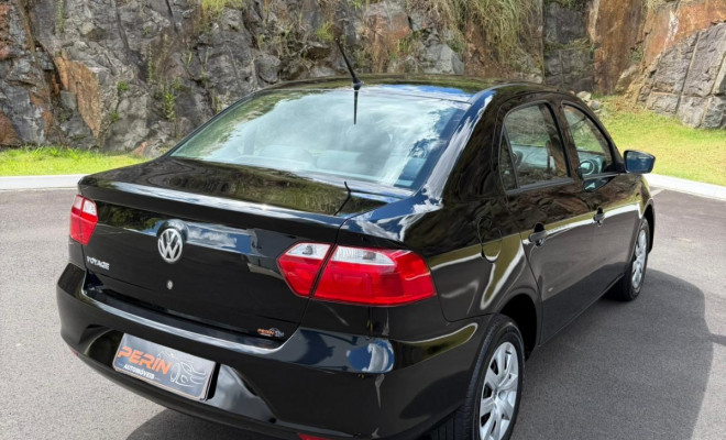 VW - VolksWagen VOYAGE  Trendline 1.0 T.Flex 8V 4p 2015 Flex-8