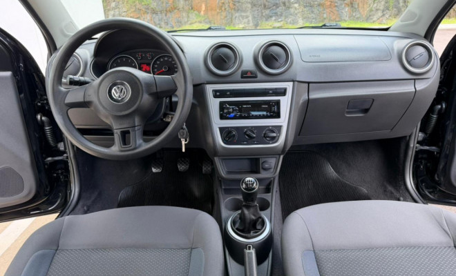 VW - VolksWagen VOYAGE  Trendline 1.0 T.Flex 8V 4p 2015 Flex-16