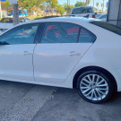 VW - VolksWagen JETTA Highline 2.0 TSI 16V 4p Tiptronic 2013 Gasolina-11