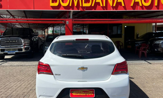 GM - Chevrolet ONIX HATCH LT 1.4 8V FlexPower 5p Aut. 2018 Flex-1