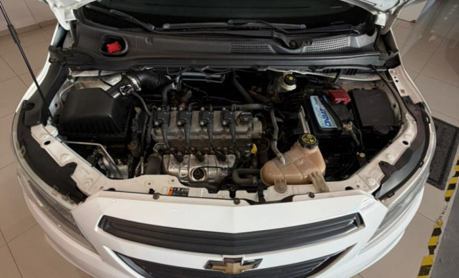 GM - Chevrolet ONIX HATCH Joy 1.0 8V Flex 5p Mec. 2018 Flex-8