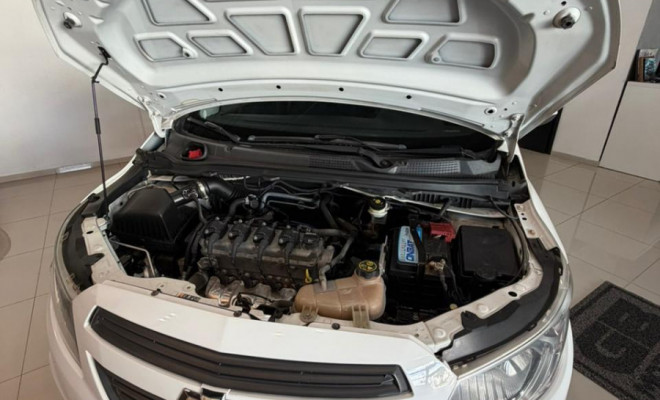 GM - Chevrolet ONIX HATCH Joy 1.0 8V Flex 5p Mec. 2018 Flex-9