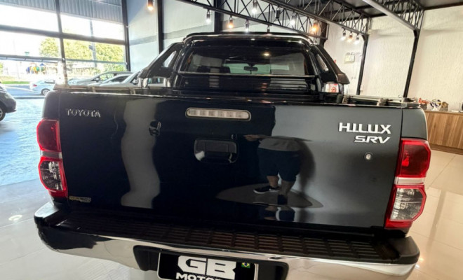 Toyota Hilux CD SRV D4-D 4x4 3.0  TDI Dies 2015 Diesel-2