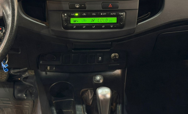 Toyota Hilux CD SRV D4-D 4x4 3.0  TDI Dies 2015 Diesel-9