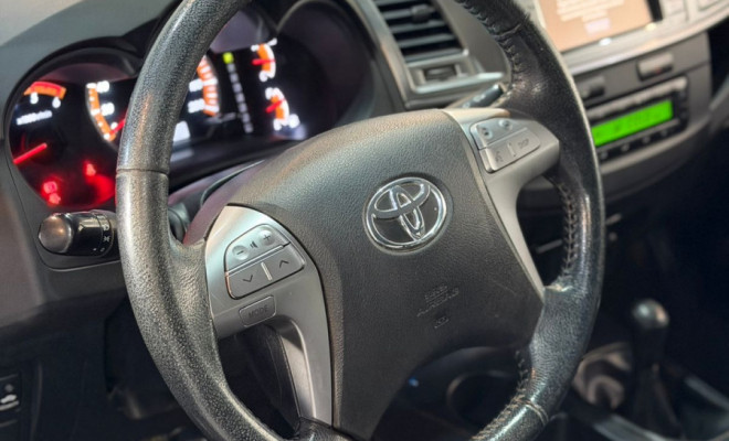 Toyota Hilux CD SRV D4-D 4x4 3.0  TDI Dies 2015 Diesel-6