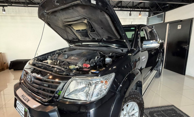 Toyota Hilux CD SRV D4-D 4x4 3.0  TDI Dies 2015 Diesel-12