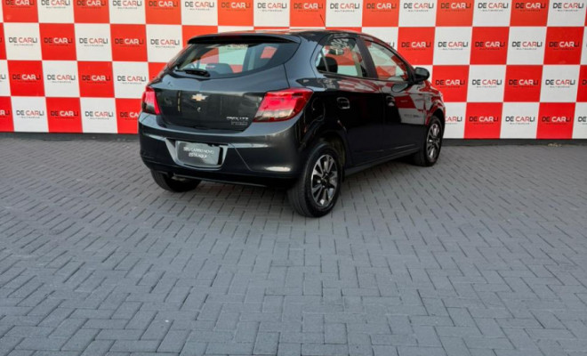 GM - Chevrolet ONIX HATCH LTZ 1.4 8V FlexPower 5p Aut. 2016 Flex-4
