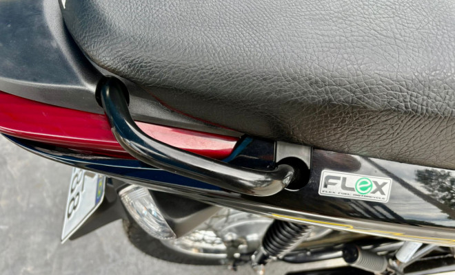 HONDA BIZ 125 ES/ 125 ES FLEX 2011 Flex-3