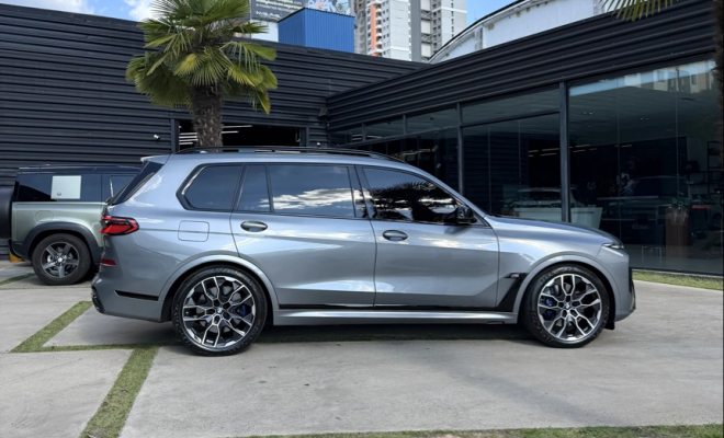 BMW X7 M60i 4.4 V8 Bi-TB Aut.(Híbrido) 2024 Gasolina-3