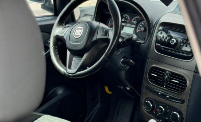 Fiat Idea Adv./ Adv.LOCK.Dualogic 1.8 Flex 5p 2014 Flex-7