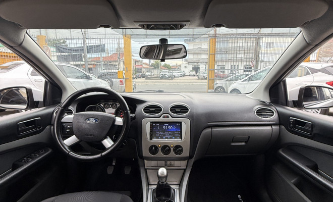 Ford Focus Sedan 1.6/1.6 Flex 8V/16V 4p Mec. 2012 Flex-9