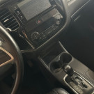 Mitsubishi OUTLANDER 2.0 16V 160cv Aut. 2015 Gasolina-9