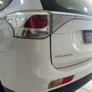 Mitsubishi OUTLANDER 2.0 16V 160cv Aut. 2015 Gasolina-14