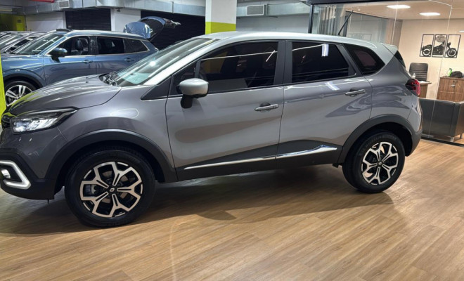 Renault CAPTUR Iconic 1.3 TB 16V Flex 5p Aut. 2024 Flex-8