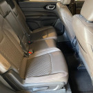 Jeep Commander Overland Hurricane 2.0 4x4 TB Gasolina Aut 2025-17