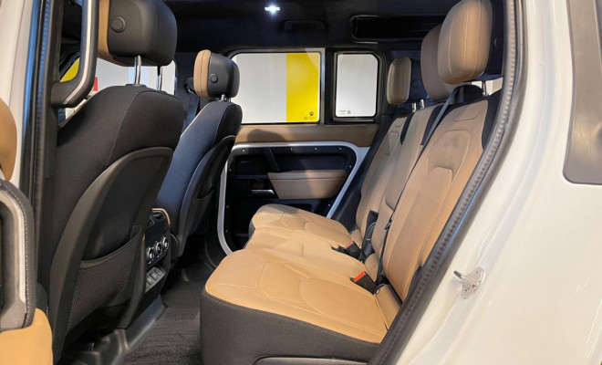 Land Rover Defender 110 X-DY.HSE D350 Die Aut. Híbrido 2025-16