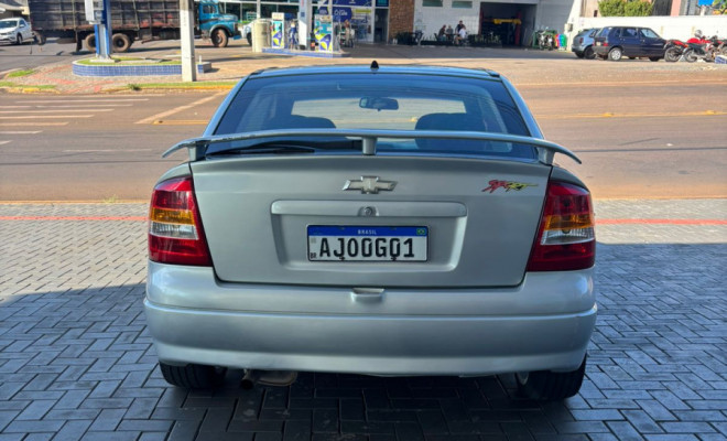 GM - Chevrolet Astra GL 1.8 MPFI 3p 2000 Gasolina-4