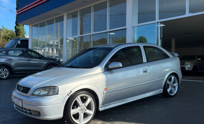 GM - Chevrolet Astra GL 1.8 MPFI 3p 2000 Gasolina