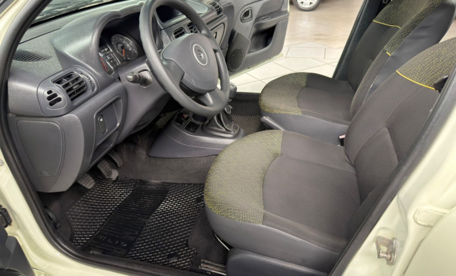 Renault Clio RN/Alizé/Expr./1.0 Hi-Power 16V 5p 2014 Flex-8