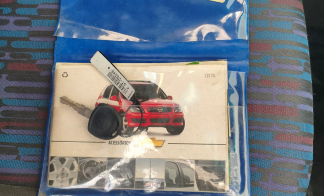 GM - Chevrolet Celta Spirit/ LT 1.0 MPFI 8V FlexP. 5p 2010 Flex-7