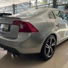 Volvo S60 T-5 R-DESIGN 2.0 240cv 4p 2014 Gasolina-1