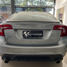 Volvo S60 T-5 R-DESIGN 2.0 240cv 4p 2014 Gasolina-7