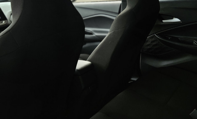 GM - Chevrolet ONIX HATCH LTZ 1.0 12V TB Flex 5p Aut. 2024 Flex-13