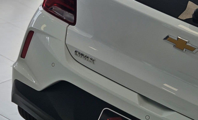 GM - Chevrolet ONIX HATCH LTZ 1.0 12V TB Flex 5p Aut. 2024 Flex-16