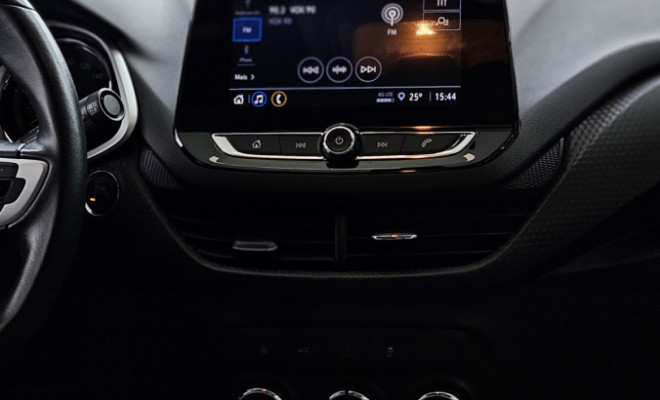 GM - Chevrolet ONIX HATCH LTZ 1.0 12V TB Flex 5p Aut. 2024 Flex-9