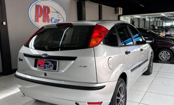 Ford Focus 1.6 S/SE/SE Plus Flex 8V/16V  5p 2008 Flex-8