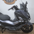 DAFRA CRUISYM 300  2026 Gasolina-6