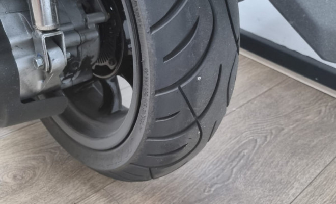 DAFRA CRUISYM 300  2026 Gasolina-12