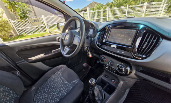 Fiat UNO EVOLUTION 1.4 Fire Flex 8V 5p 2015 Flex-8