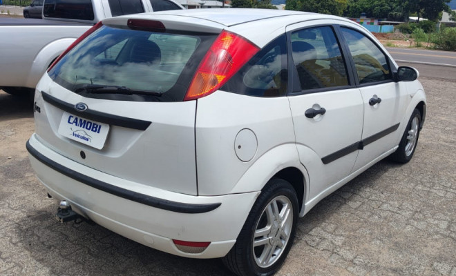 Ford Focus 1.6 S/SE/SE Plus Flex 8V/16V  5p 2005 Gasolina-4