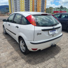 Ford Focus 1.6 S/SE/SE Plus Flex 8V/16V  5p 2005 Gasolina-6