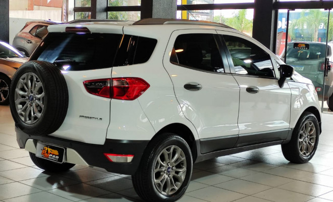 Ford EcoSport FREESTYLE 1.6 16V Flex 5p 2014 Flex-2