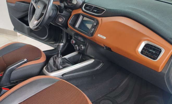 GM - Chevrolet ONIX HATCH ACTIV 1.4 8V Flex 5p Mec. 2018 Flex-10